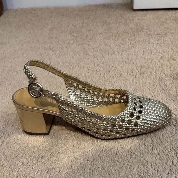 J. Crew Elegant Gold Woven Women's Heeled Shoes Size 7 with Buckles - Picture 4 of 7